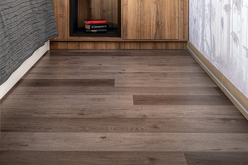classic_Dimgrey_Oak_sic_14_int1