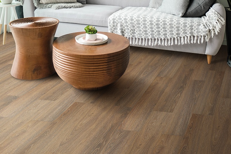 classic_Tobacco_Brown_Oak_sic_15_int1
